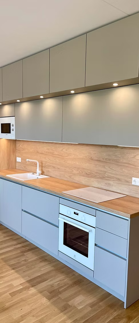 1721df 9d0da361e8104b76a95e1715ad15013amv2.jpg